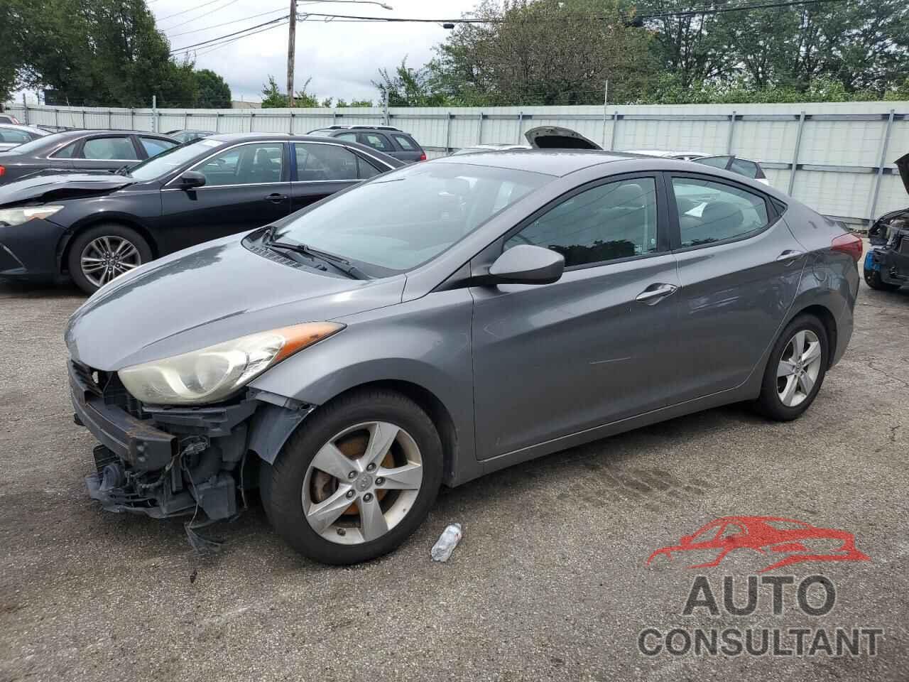 HYUNDAI ELANTRA 2013 - 5NPDH4AE0DH159833