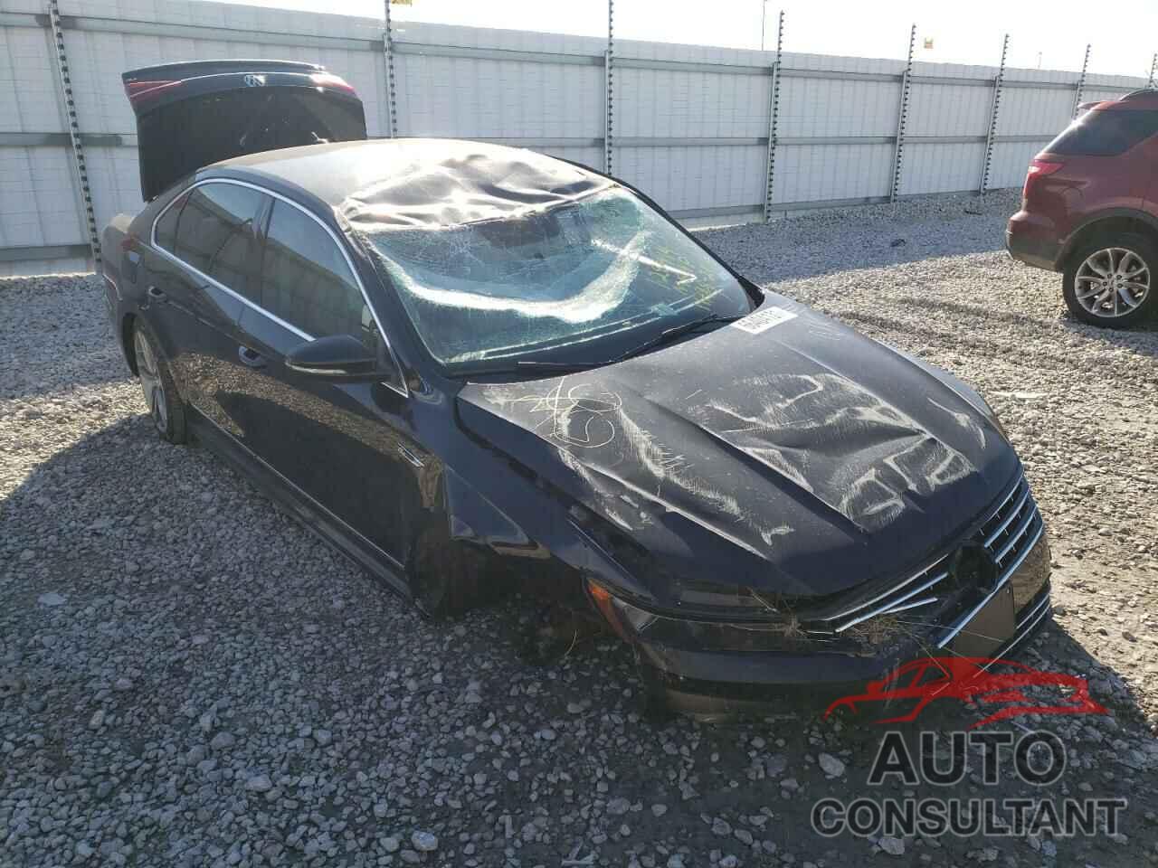 VOLKSWAGEN PASSAT 2017 - 1VWDT7A30HC064380