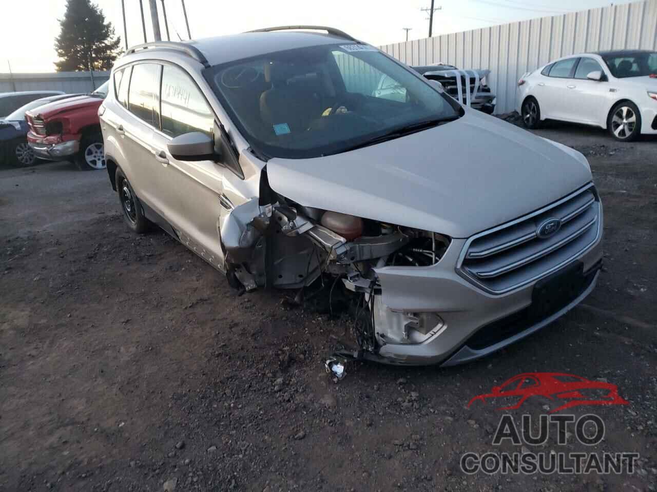 FORD ESCAPE 2017 - 1FMCU0GD9HUF03214