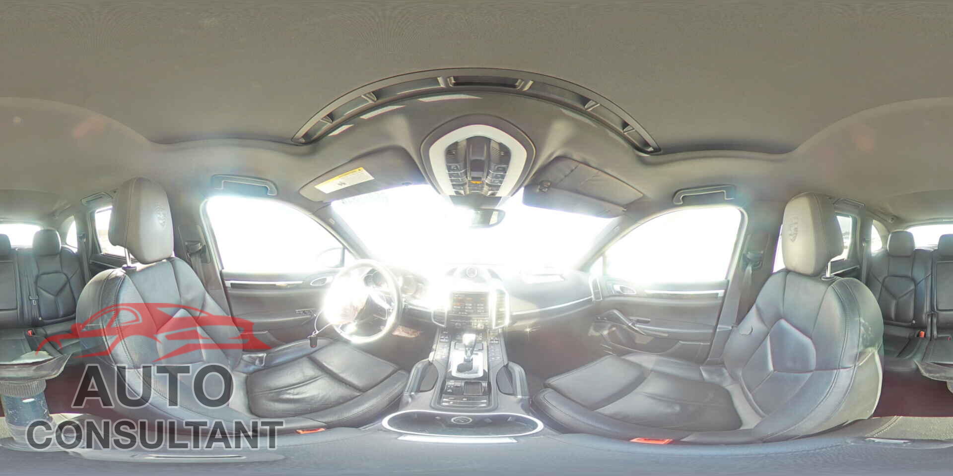 PORSCHE CAYENNE 2016 - WP1AA2A21GKA38282