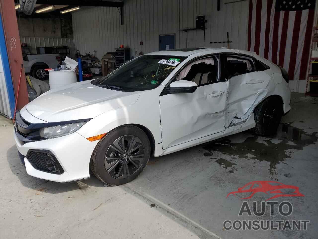 HONDA CIVIC 2018 - SHHFK7H53JU216066