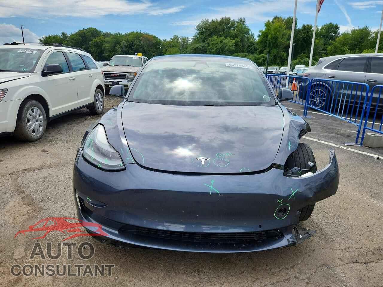 TESLA MODEL 3 2021 - 5YJ3E1EA4MF961374