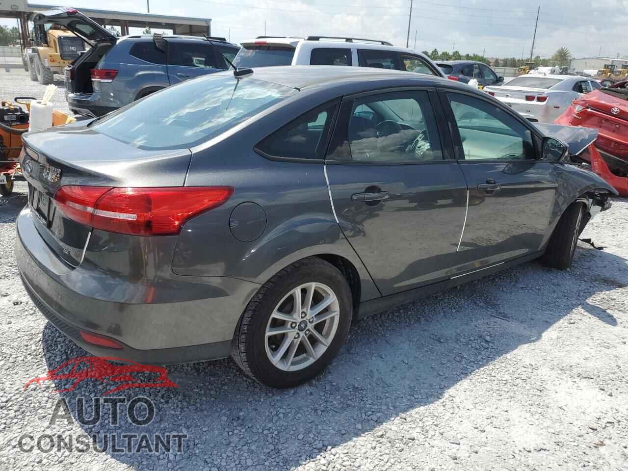 FORD FOCUS 2017 - 1FADP3F29HL242096