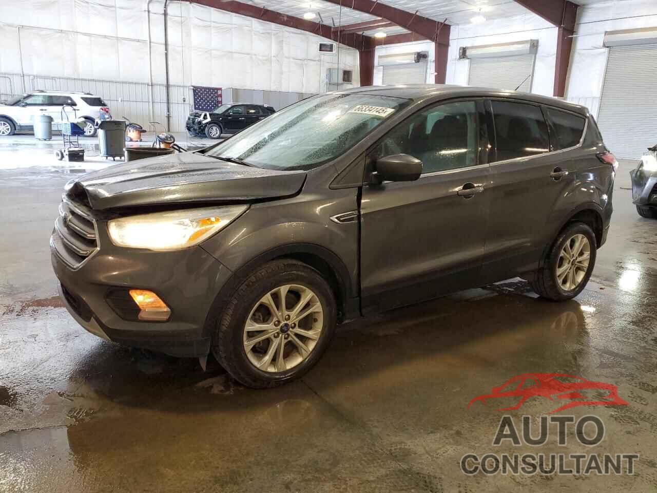 FORD ESCAPE 2017 - 1FMCU0GD6HUD51442