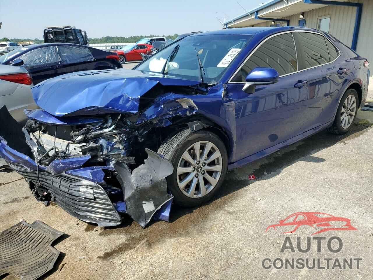 TOYOTA CAMRY 2018 - JTNB11HK8J3022647