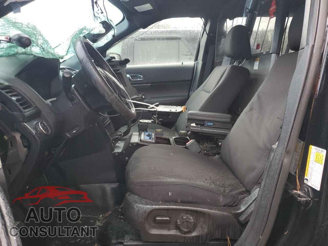 FORD EXPLORER 2018 - 1FM5K8AR9JGB92177
