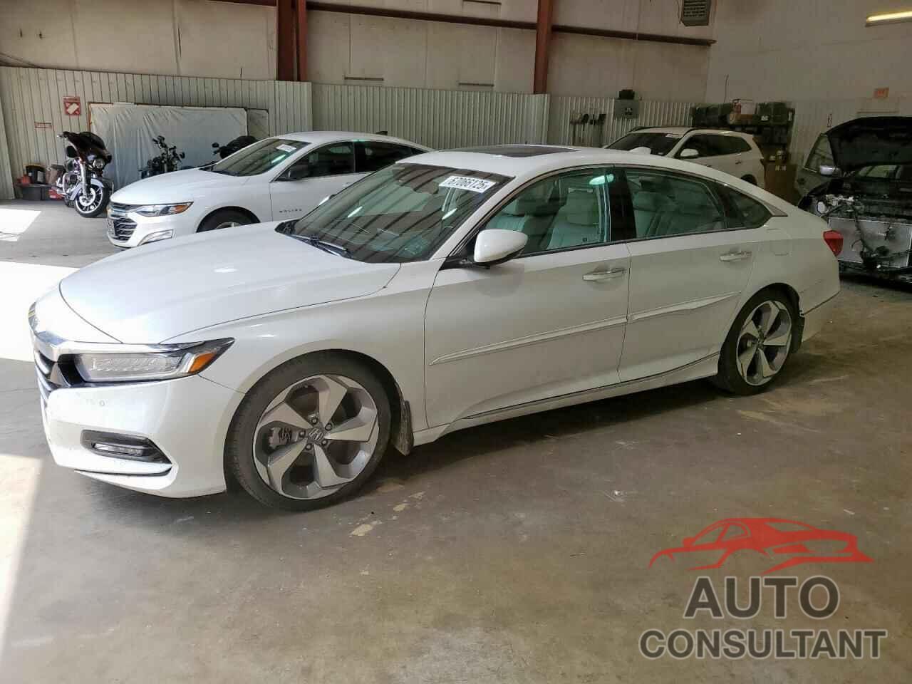 HONDA ACCORD 2018 - 1HGCV2F91JA016009