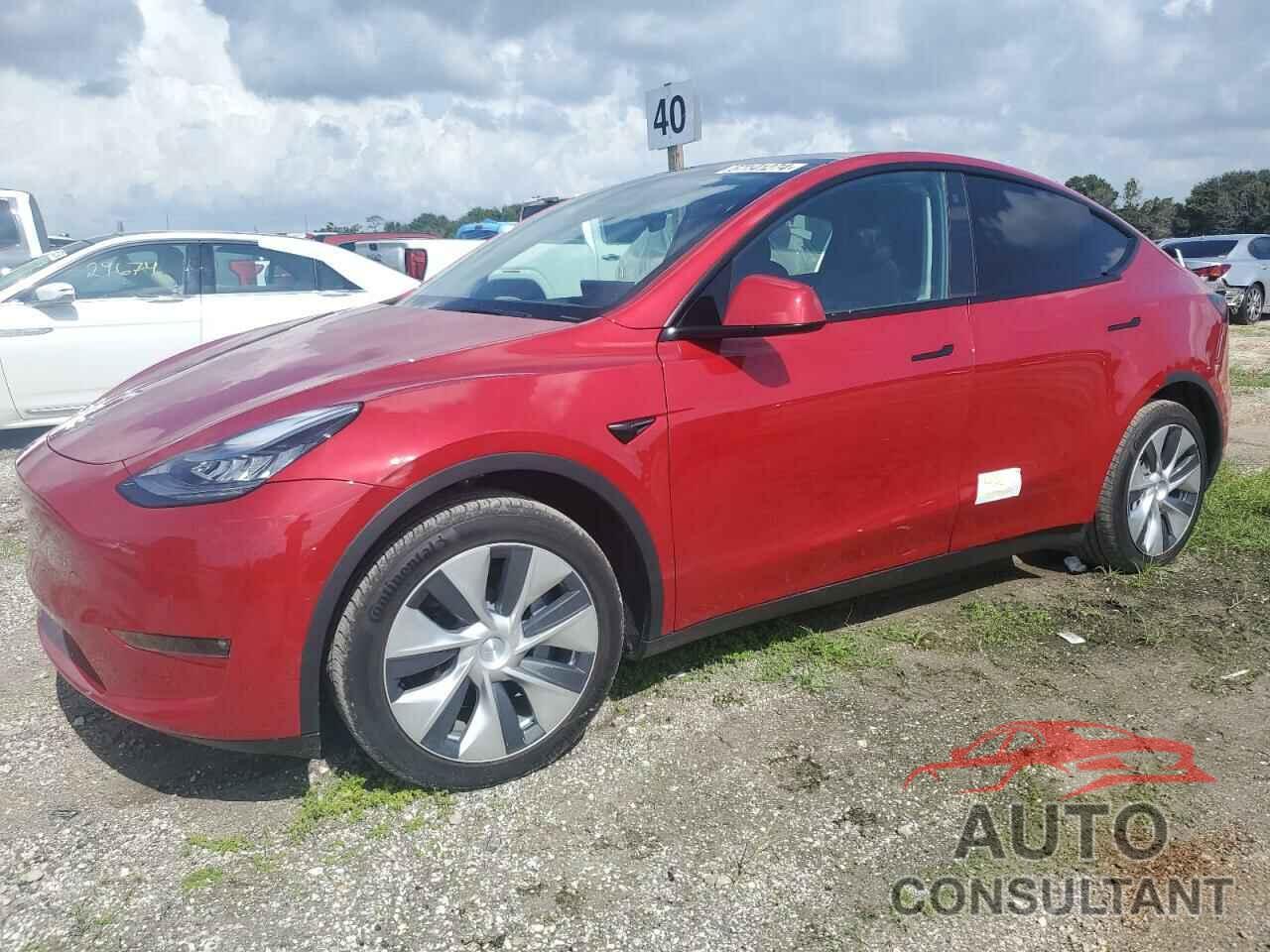 TESLA MODEL Y 2021 - 5YJYGDEE9MF152571