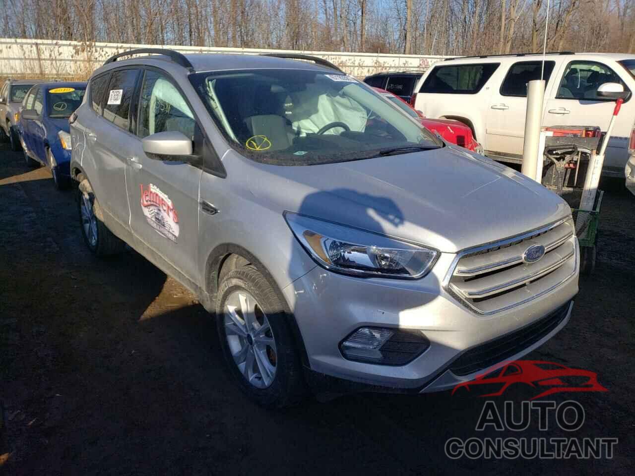 FORD ESCAPE 2018 - 1FMCU0GD6JUD18432