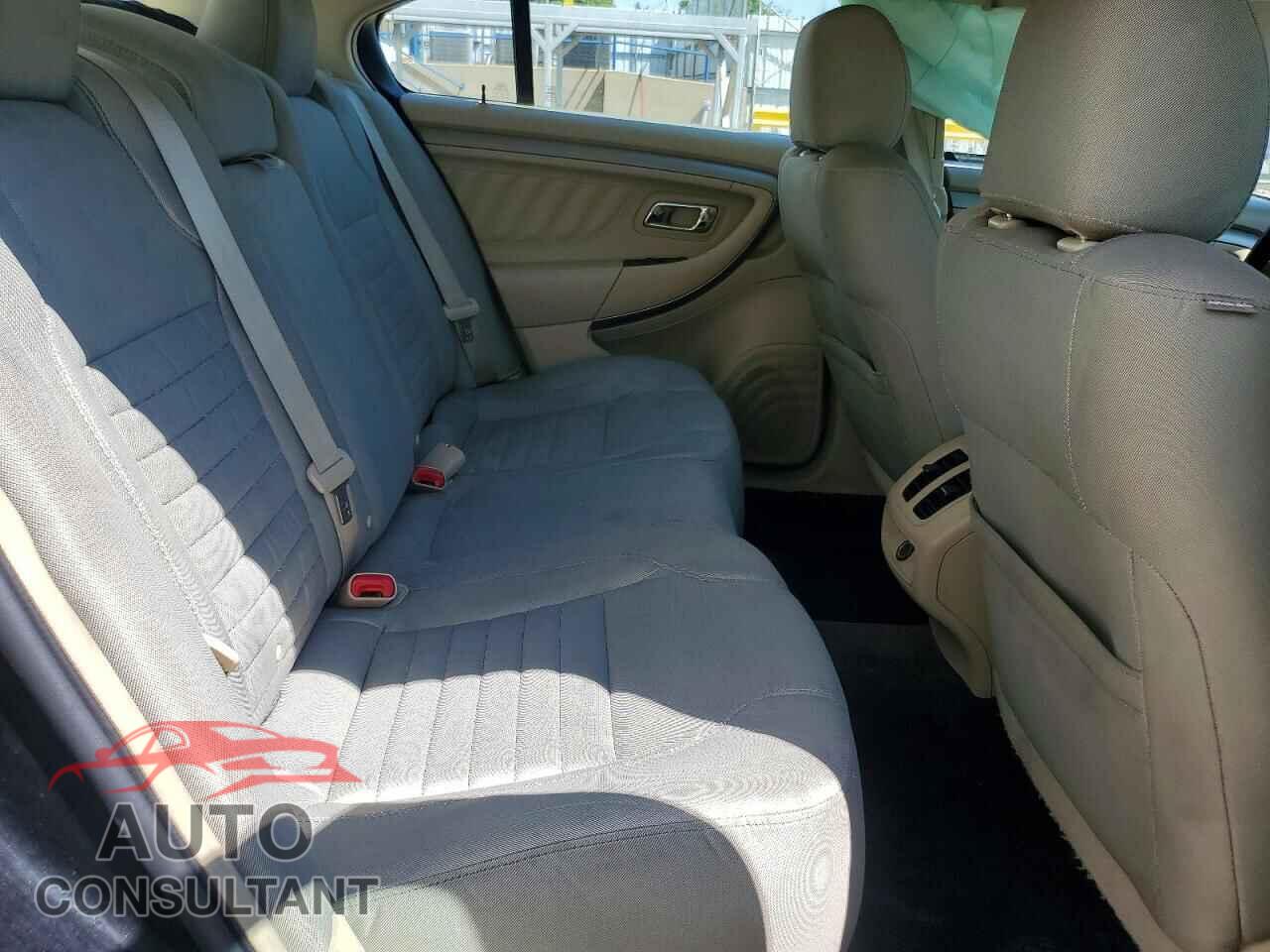 FORD TAURUS 2013 - 1FAHP2D83DG172827