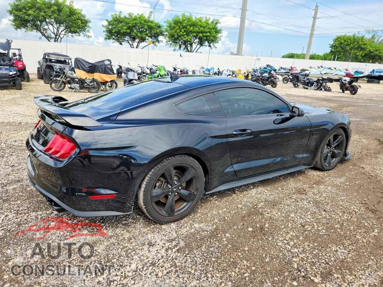 FORD MUSTANG 2022 - 1FA6P8CF9N5136583