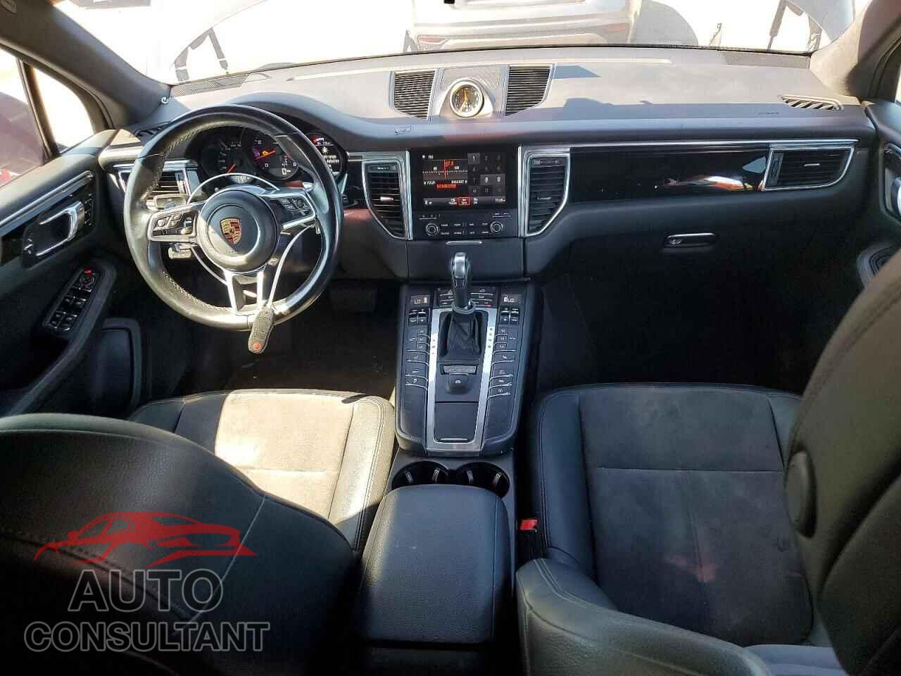 PORSCHE MACAN 2017 - WP1AA2A58HLB09354