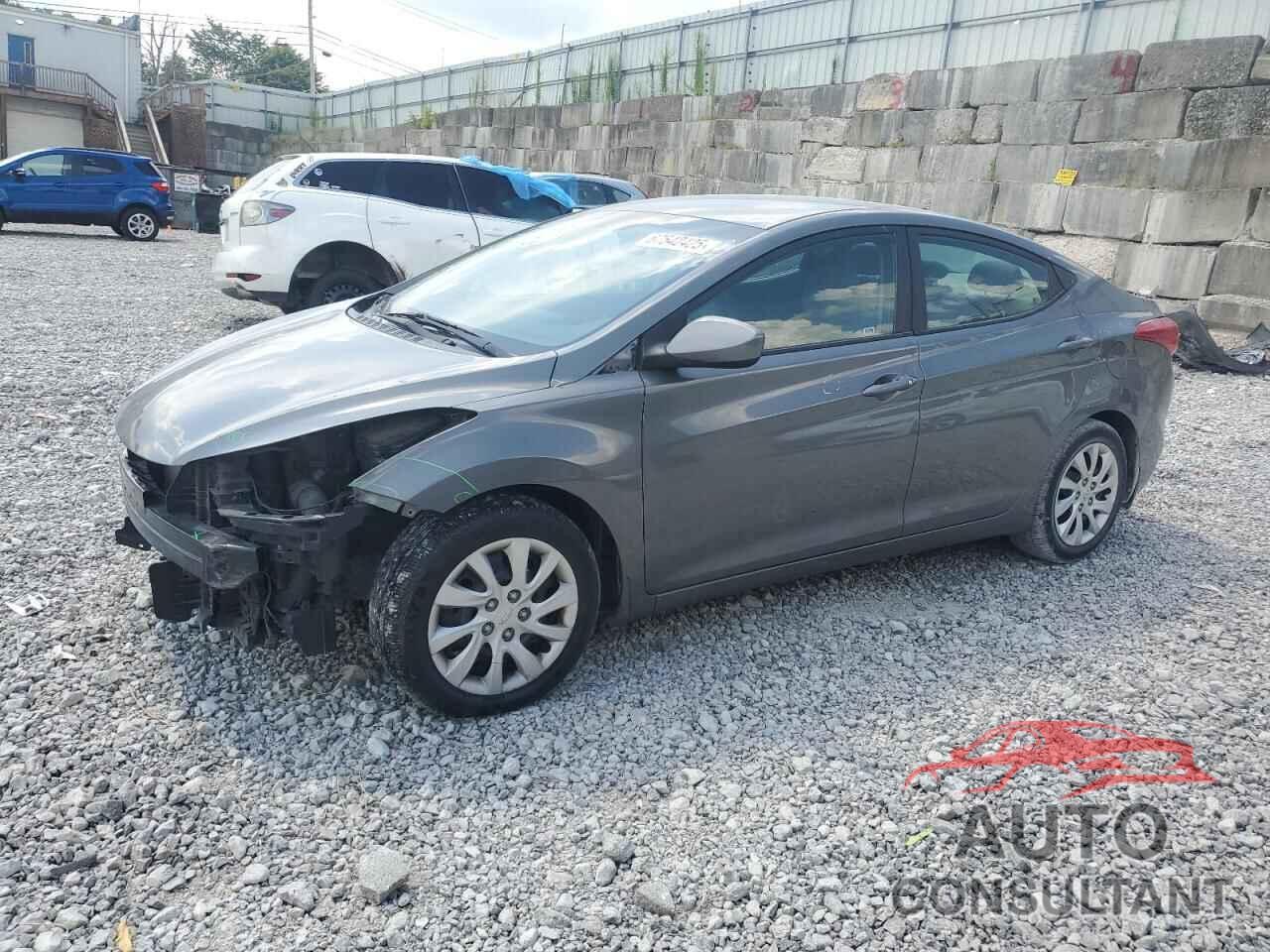 HYUNDAI ELANTRA 2013 - 5NPDH4AE3DH165819