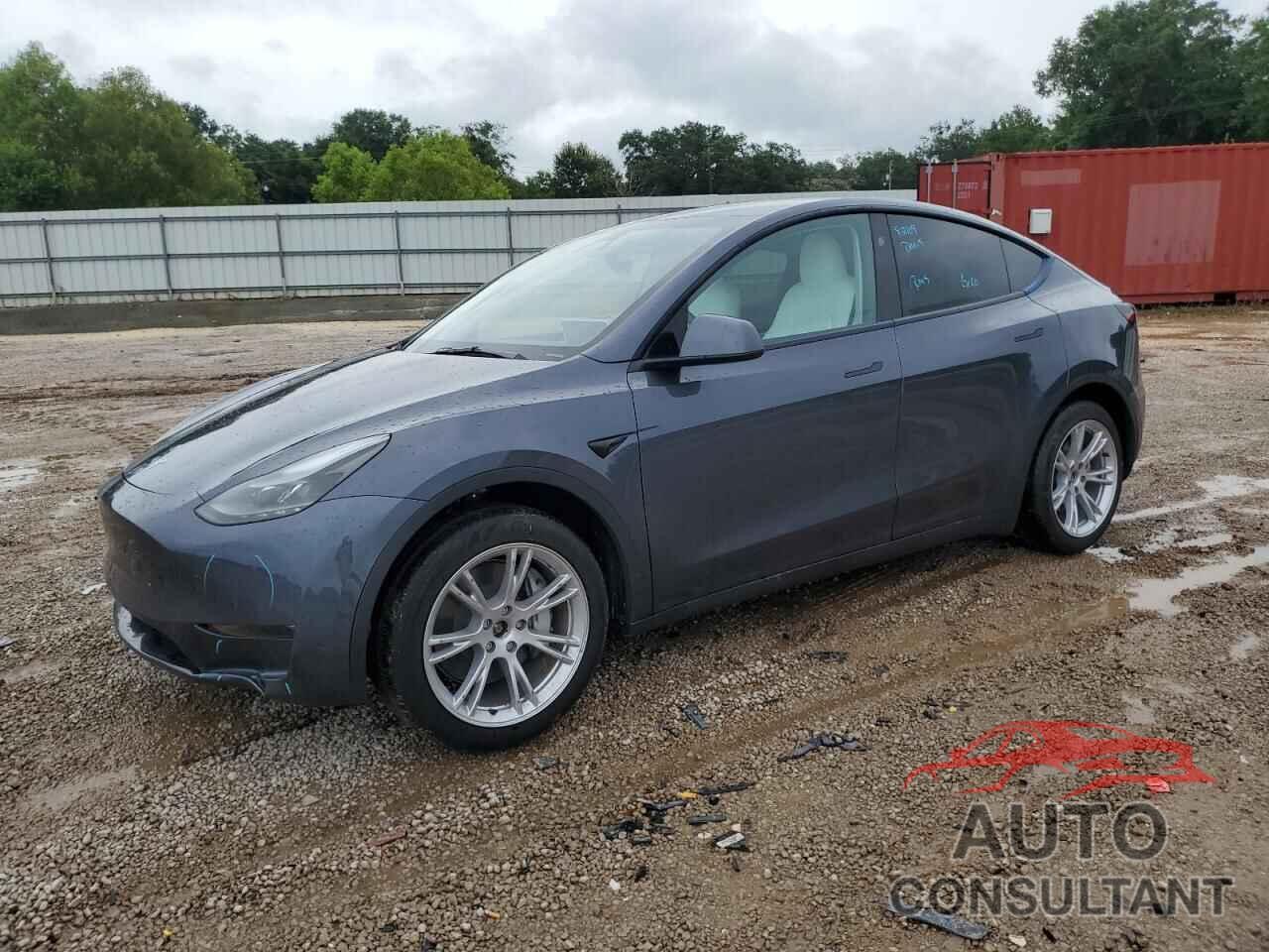 TESLA MODEL Y 2023 - 7SAYGAEE8PF980360