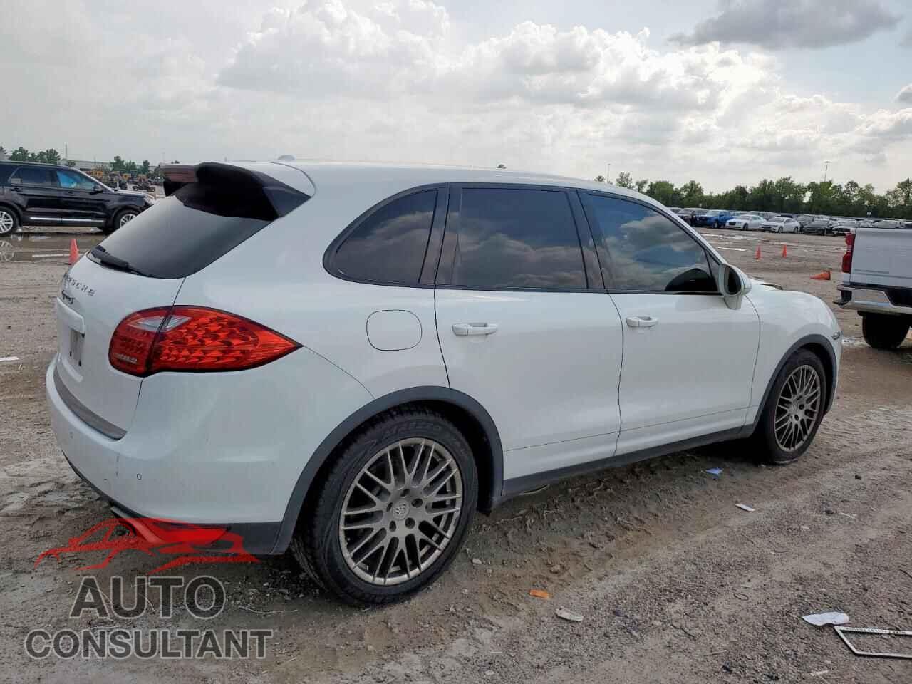 PORSCHE CAYENNE 2014 - WP1AB2A23ELA55007
