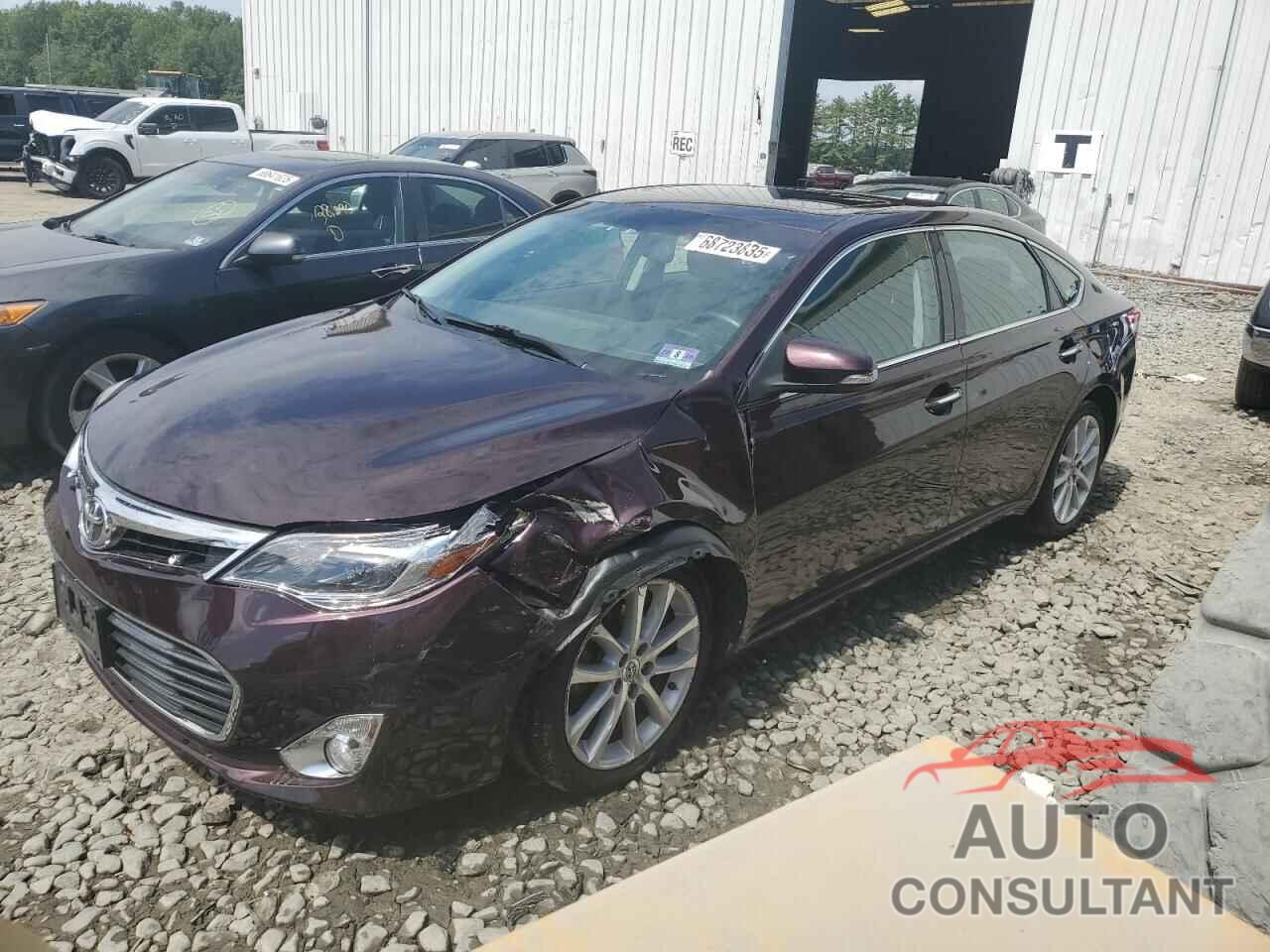 TOYOTA AVALON 2013 - 4T1BK1EB1DU031237