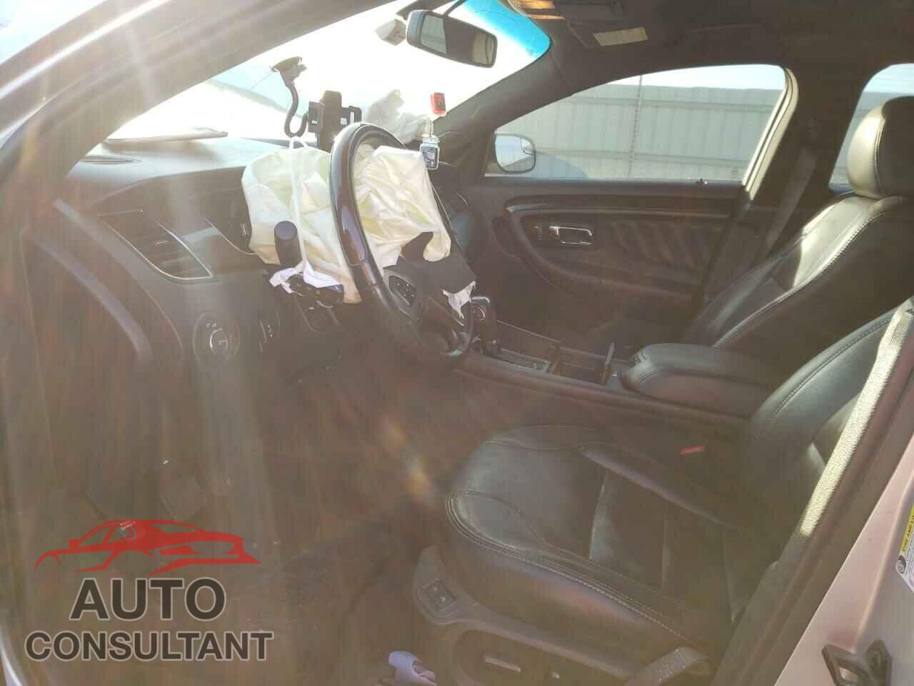 FORD TAURUS 2016 - 1FAHP2F82GG120185