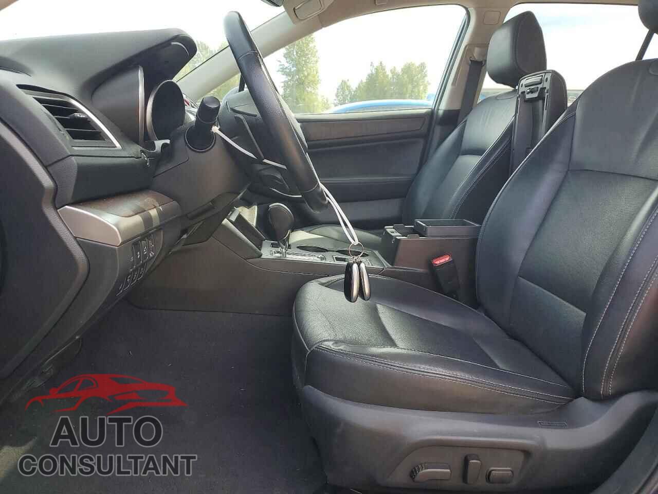 SUBARU OUTBACK 2017 - 4S4BSANC7H3335922