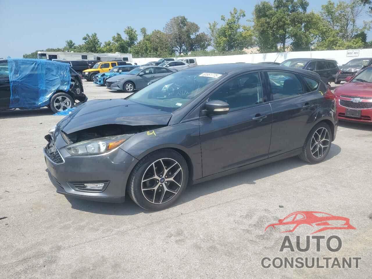 FORD FOCUS 2017 - 1FADP3M20HL210611