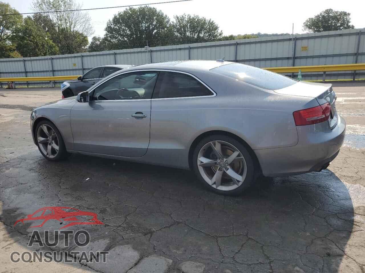 AUDI A5 2010 - WAULFAFRXAA049335