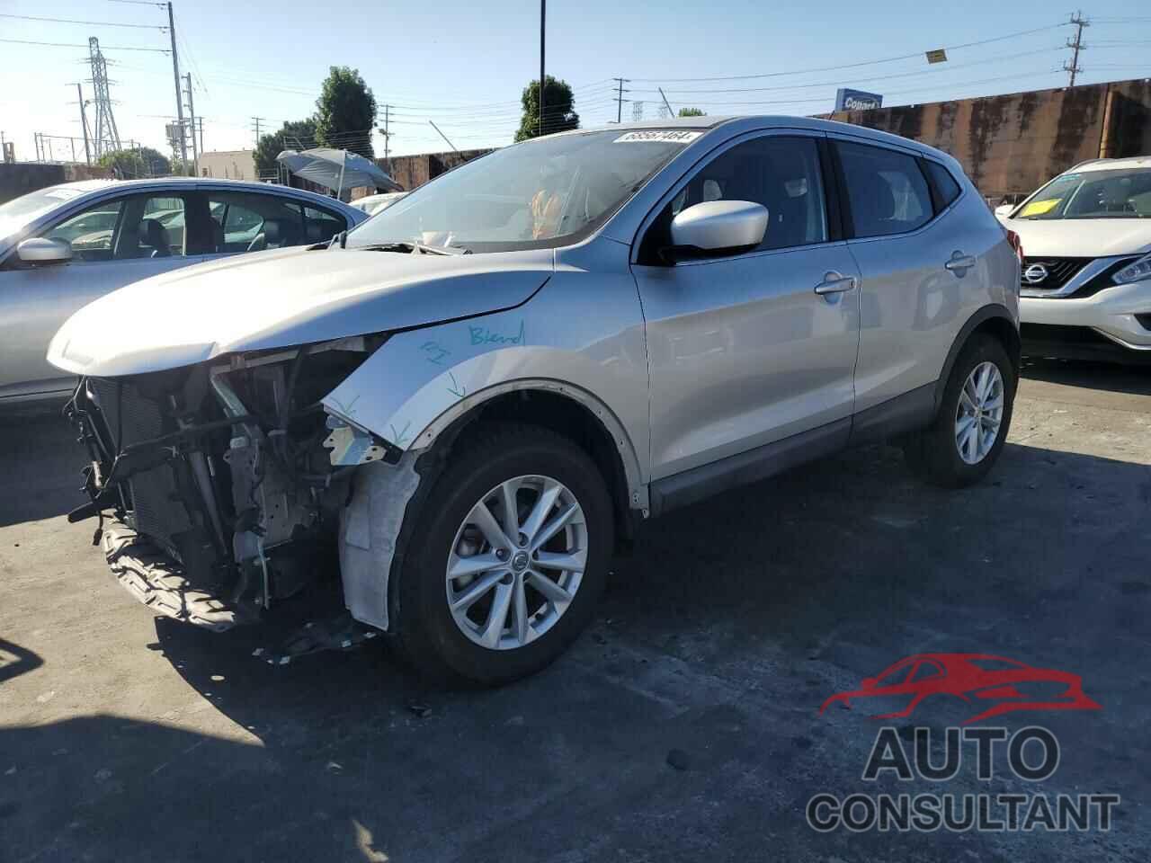 NISSAN ROGUE 2017 - JN1BJ1CR3HW115127