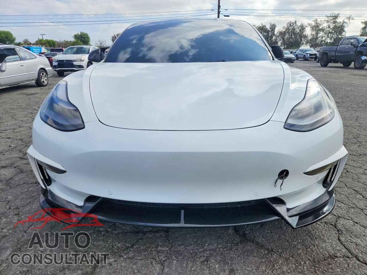 TESLA MODEL 3 2022 - 5YJ3E1EA2NF155177