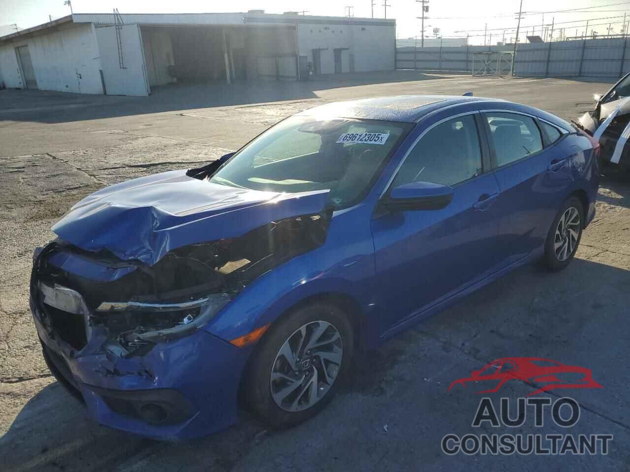 HONDA CIVIC 2018 - 2HGFC2F84JH548348