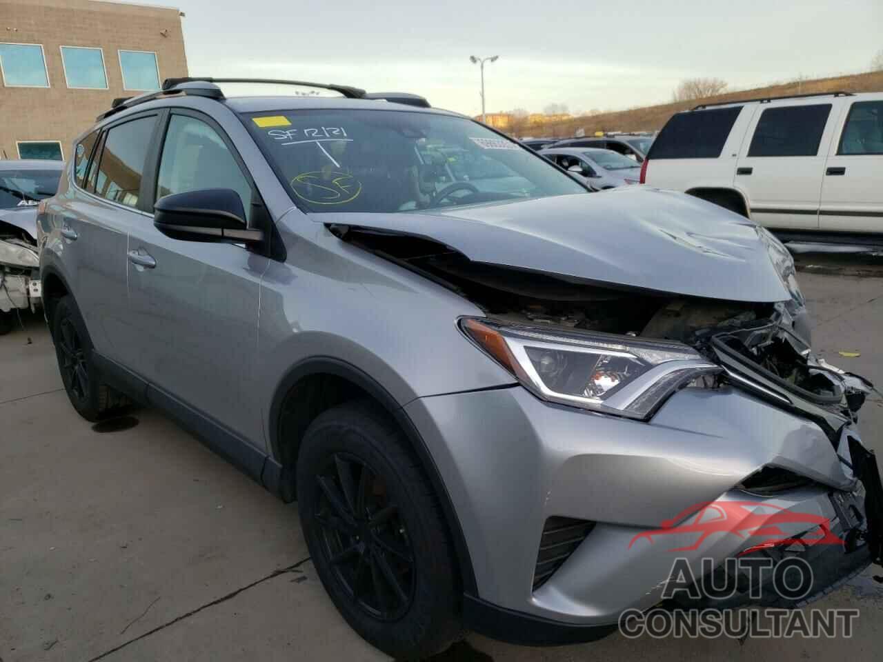 TOYOTA RAV4 2017 - 2T3BFREV8HW636639