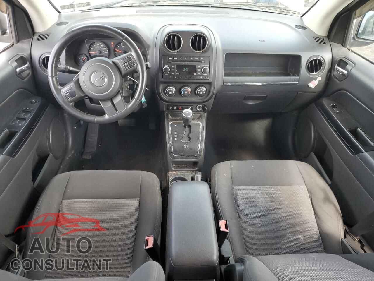 JEEP COMPASS 2011 - 1J4NF1FB1BD280813