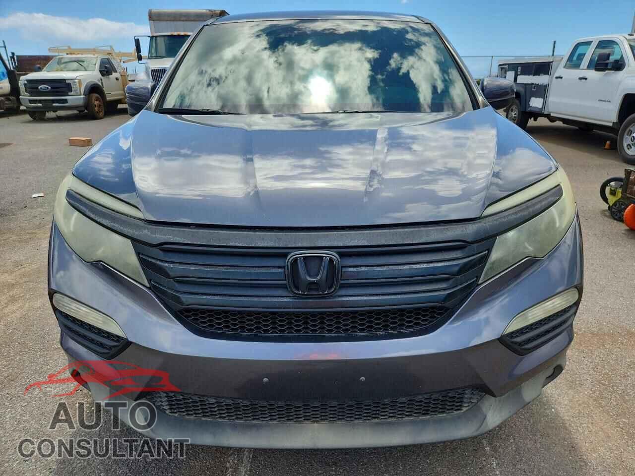 HONDA PILOT 2017 - 5FNYF5H36HB009876