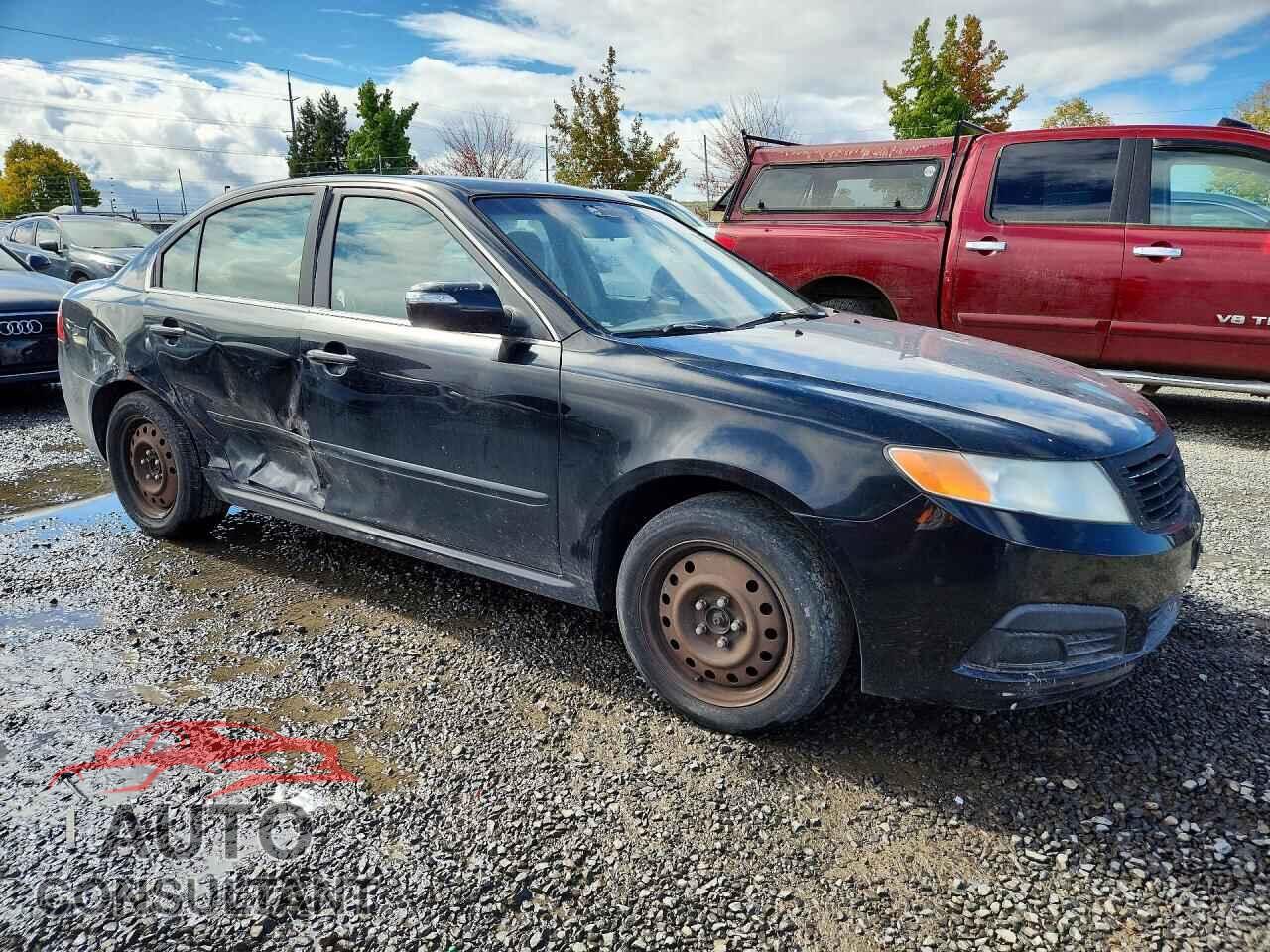 KIA OPTIMA 2010 - KNAGG4A86A5380033
