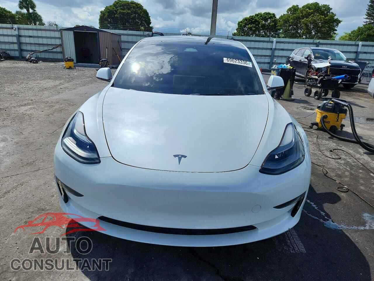TESLA MODEL 3 2023 - 5YJ3E1EA6PF562017