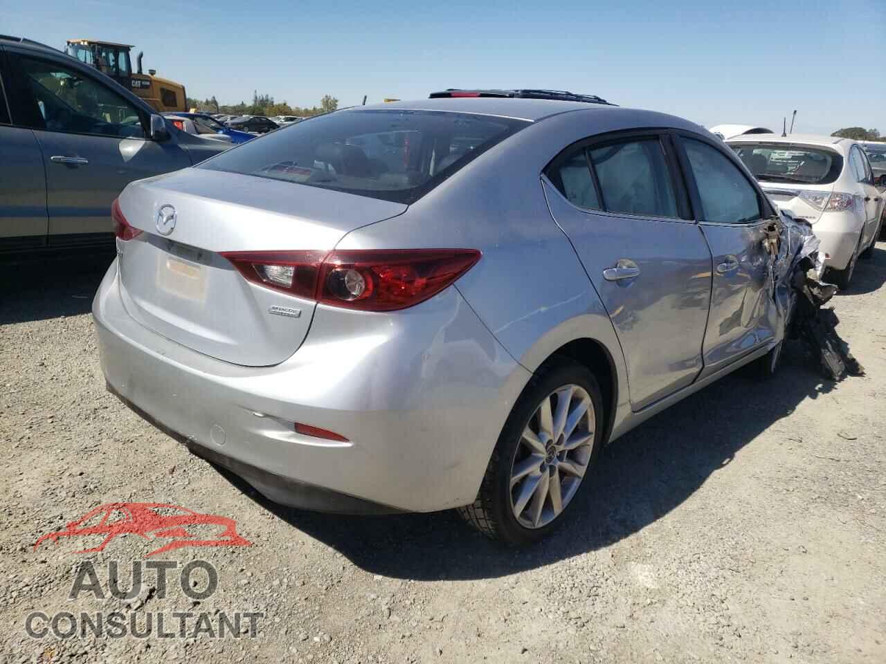 MAZDA 3 2017 - 3MZBN1V79HM119726