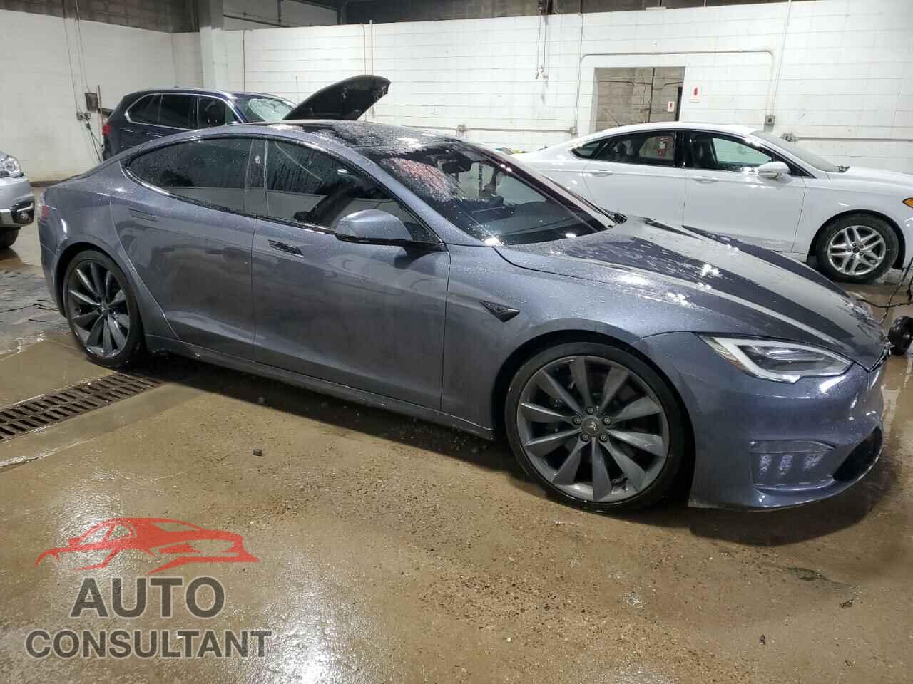 TESLA MODEL S 2022 - 5YJSA1E64NF460280