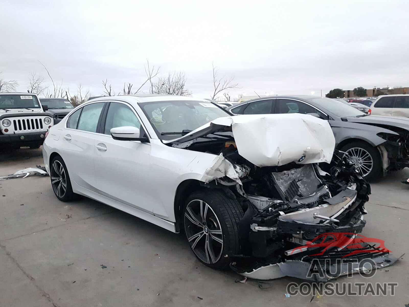 BMW 3 SERIES 2019 - WBA5R1C58KAK10753