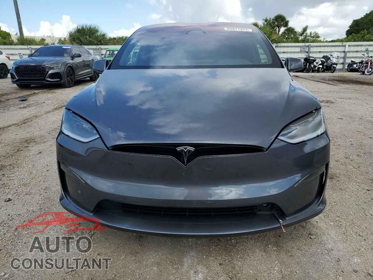 TESLA MODEL X 2023 - 7SAXCBE63PF407906