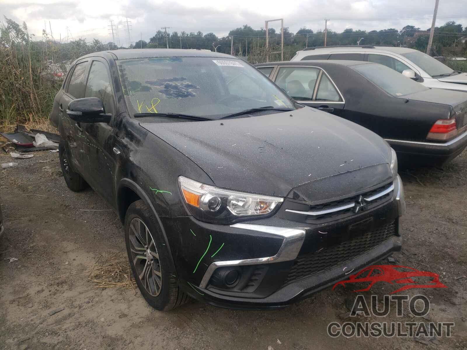 MITSUBISHI OUTLANDER 2018 - JA4AR3AU1JU020386