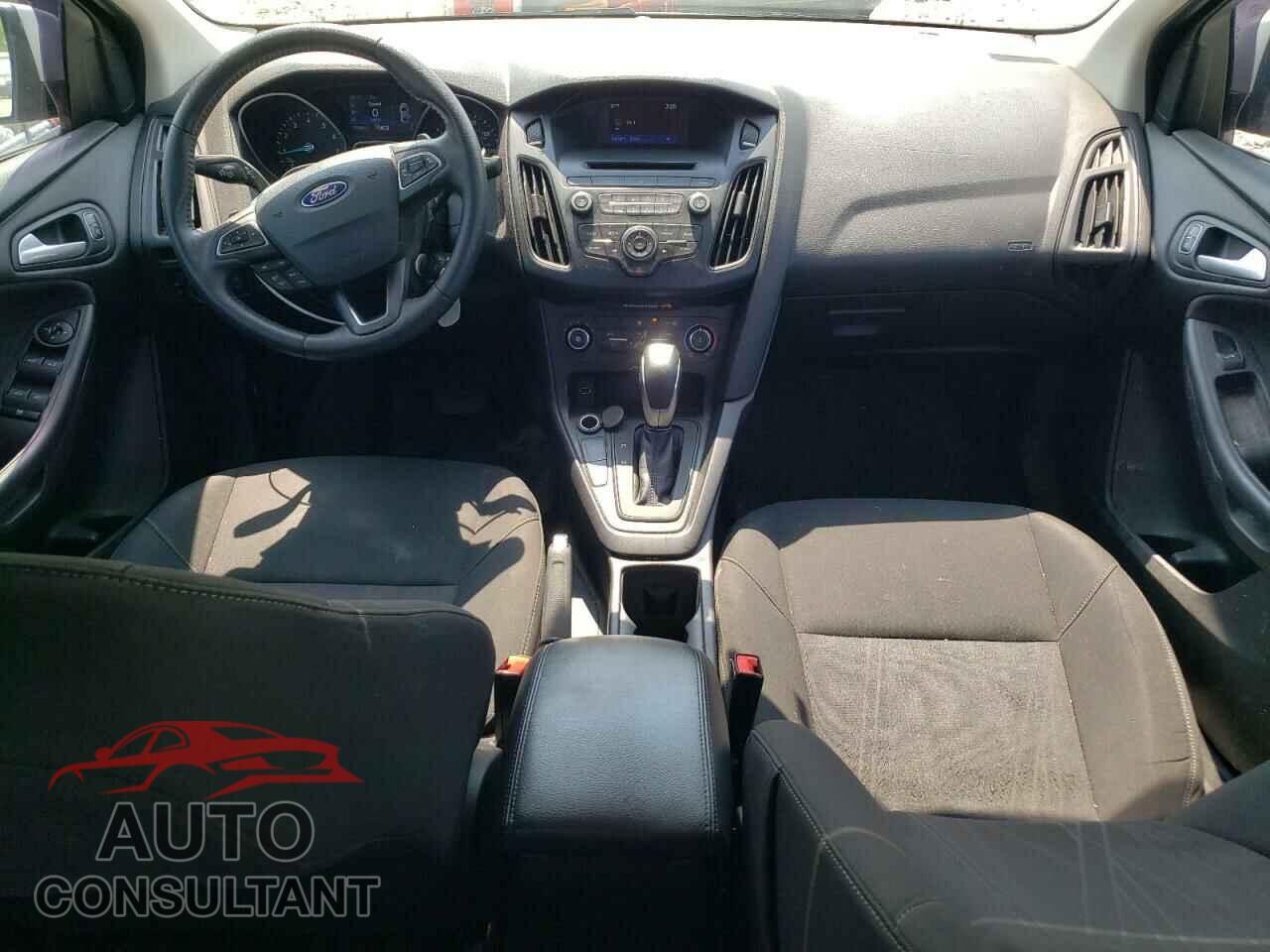 FORD FOCUS 2015 - 1FADP3F28FL332899