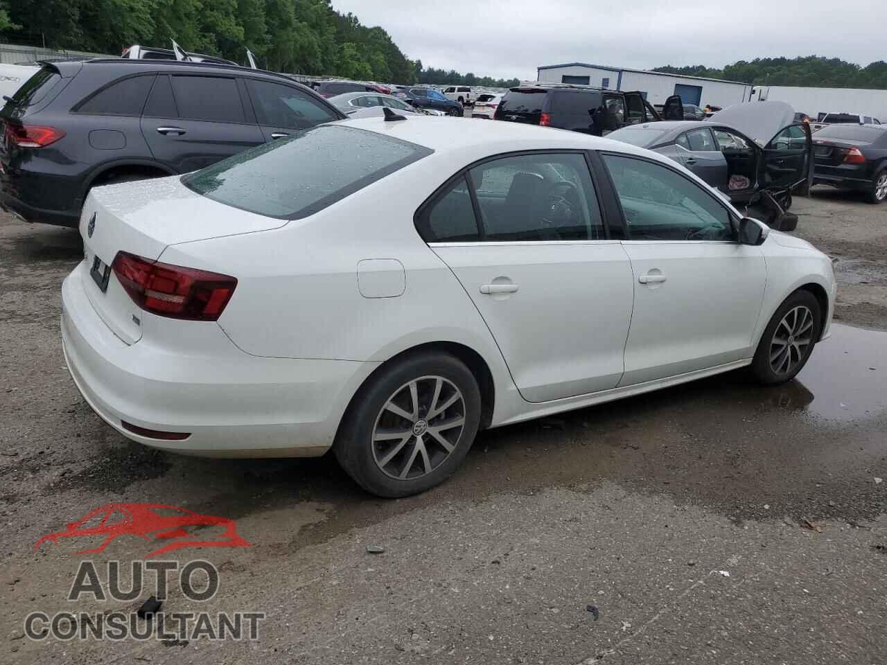 VOLKSWAGEN JETTA 2017 - 3VWDB7AJ2HM404239