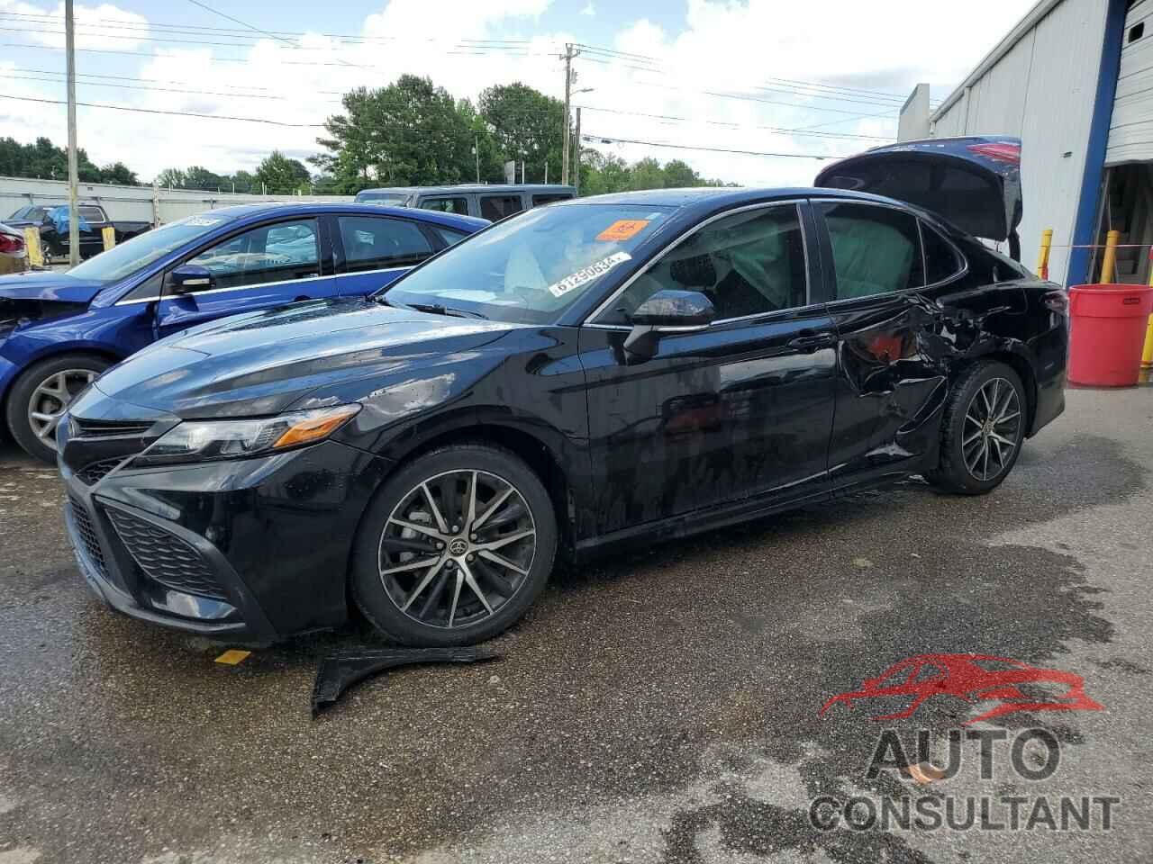 TOYOTA CAMRY 2022 - 4T1G11AK0NU006992