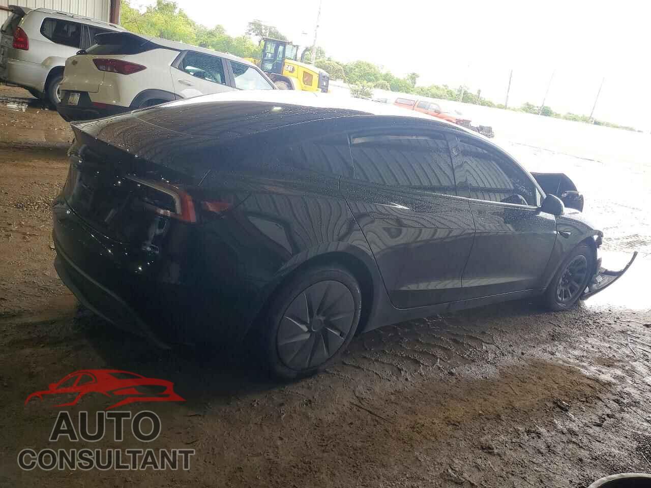 TESLA MODEL 3 2026 - 5YJ3E1EA7TF141837
