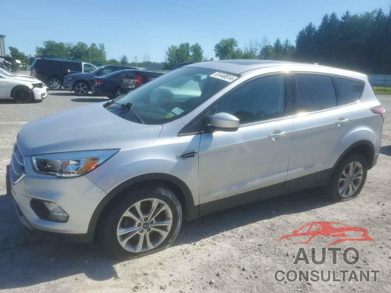 FORD ESCAPE 2017 - 1FMCU9GD6HUB58230