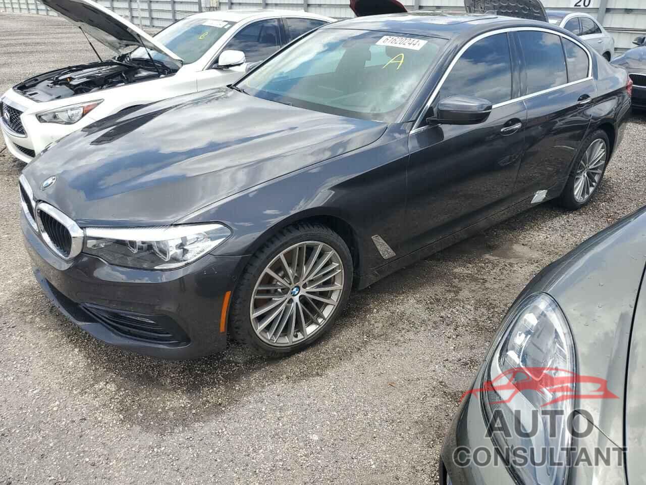 BMW 5 SERIES 2017 - WBAJA7C38HG903769