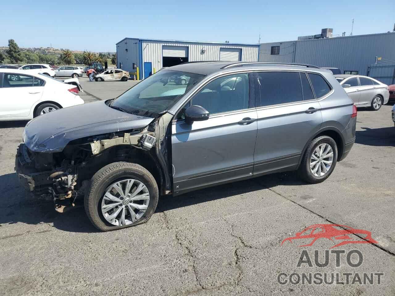 VOLKSWAGEN TIGUAN 2019 - 3VV0B7AX3KM080250
