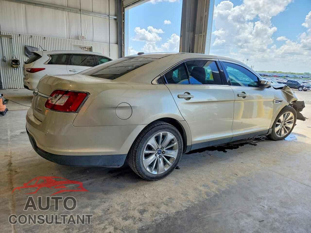 FORD TAURUS 2011 - 1FAHP2FW8BG161587
