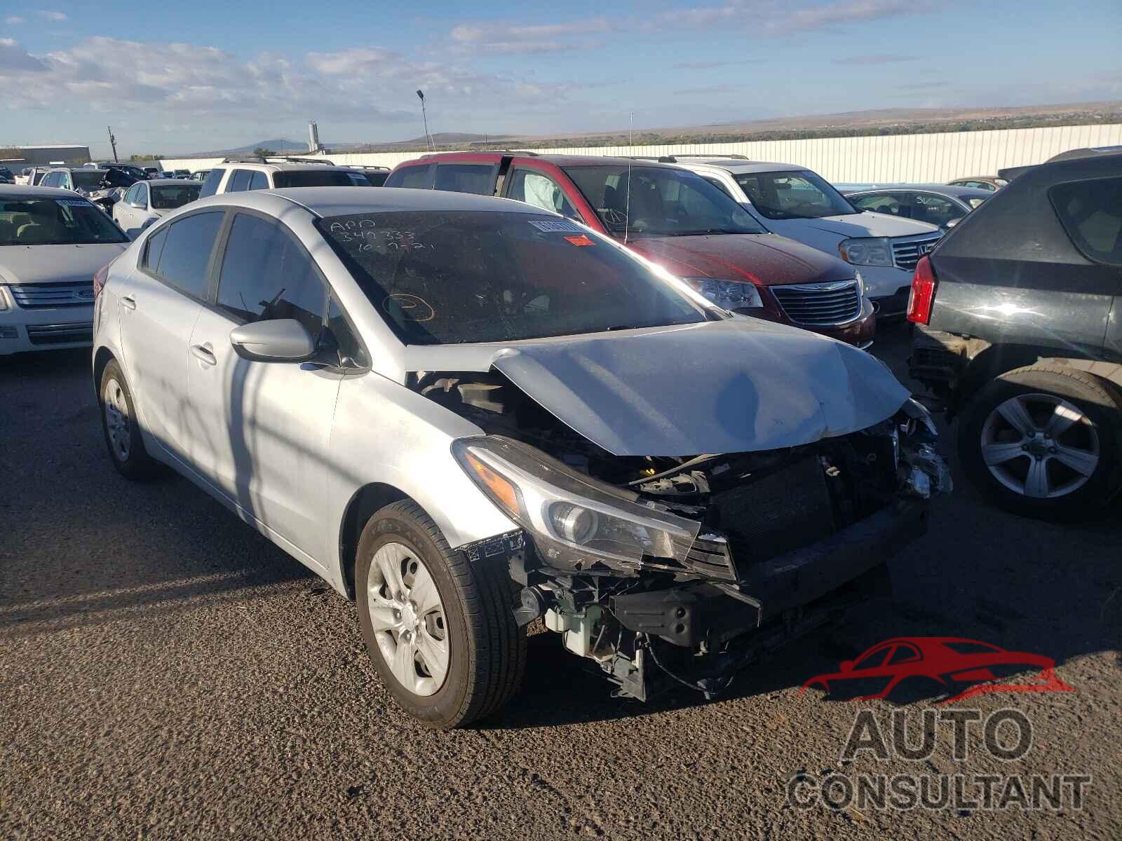 KIA FORTE 2018 - 3KPFK4A77JE283304