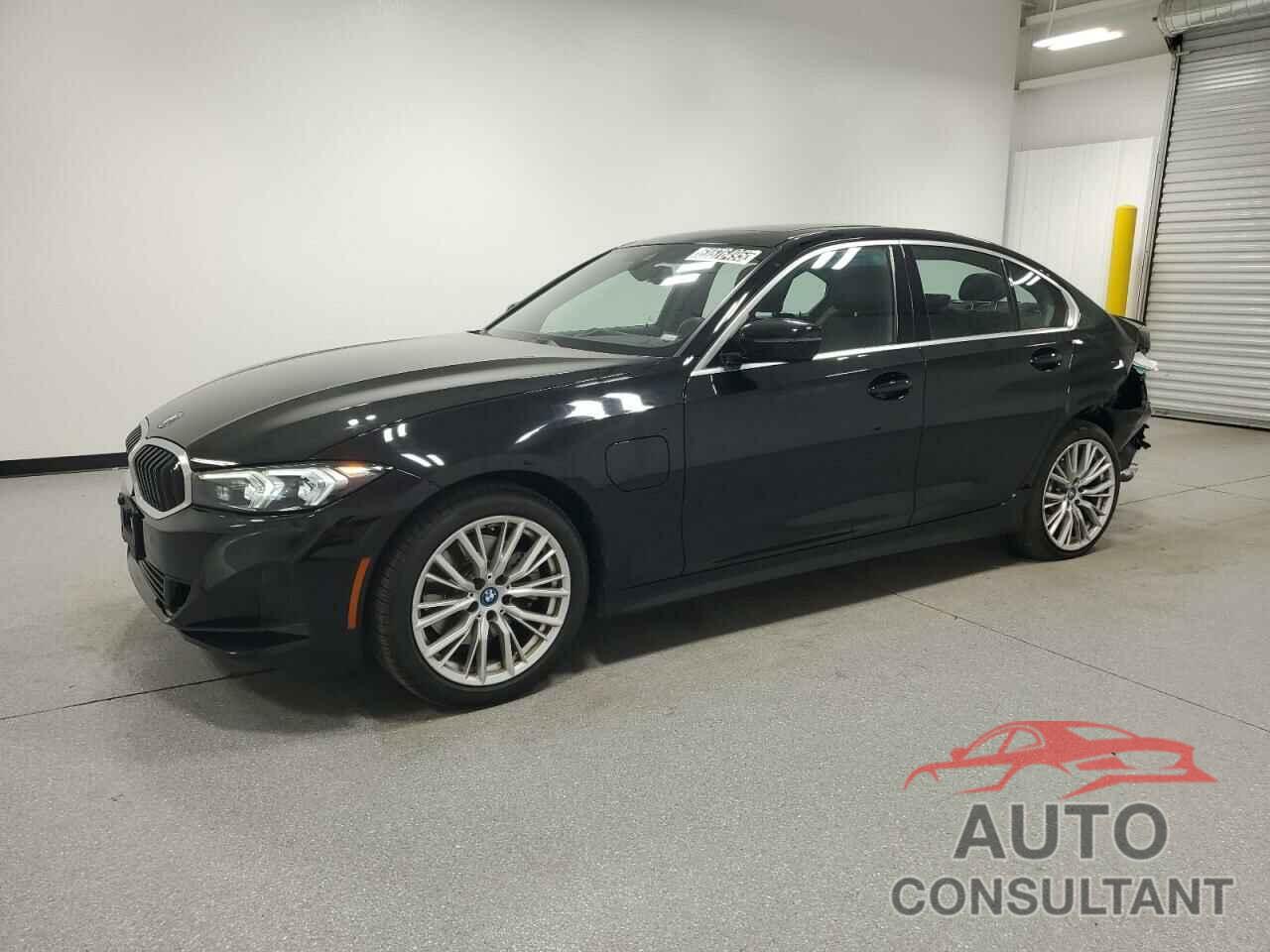 BMW 3 SERIES 2024 - 3MW39FF02R8D95294