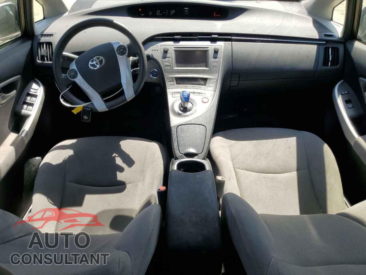 TOYOTA PRIUS 2015 - JTDKN3DU5F1901070