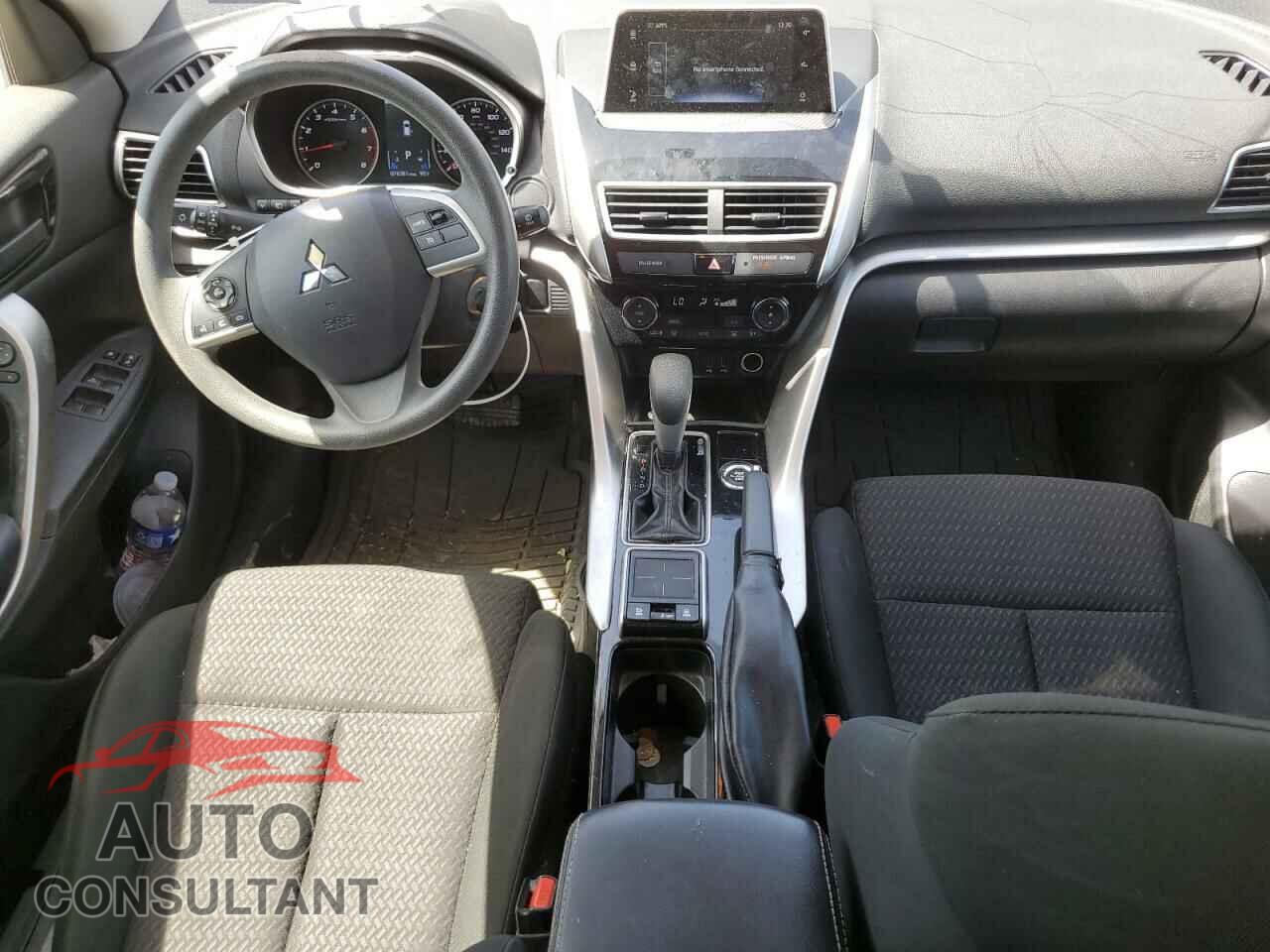 MITSUBISHI ECLIPSE 2018 - JA4AT4AA4JZ048022