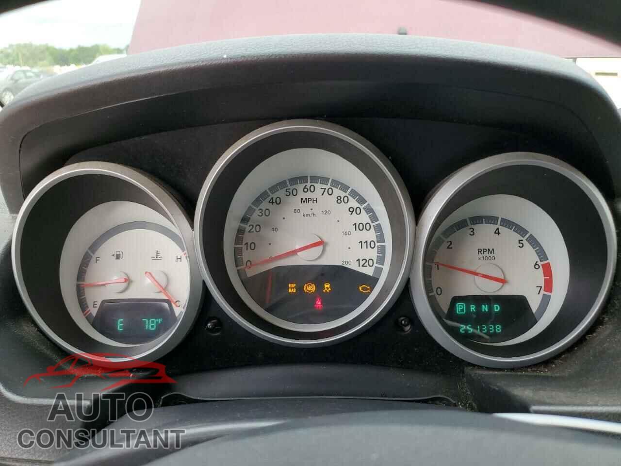 DODGE CARAVAN 2009 - 2D8HN44EX9R616357